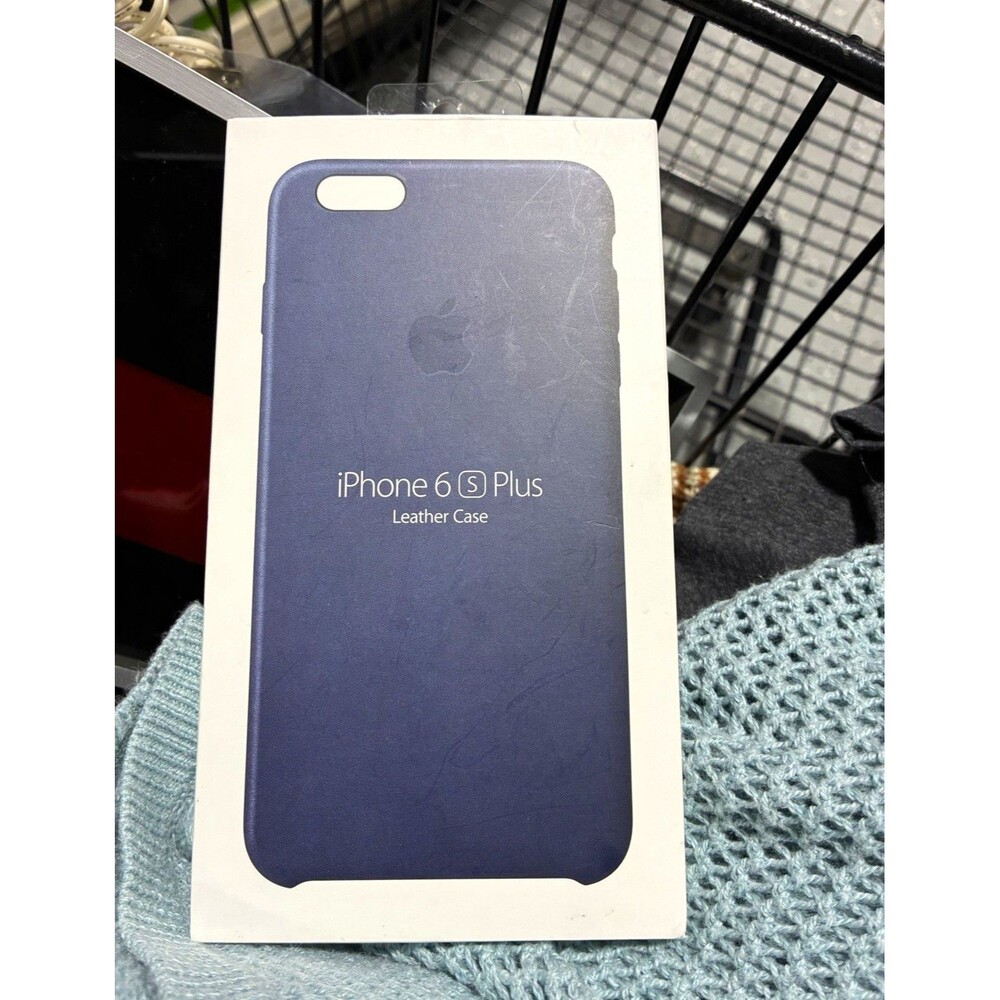 Apple iPhone 6s Plus/6 Plus Leather Back Case Midnight Blue MKXD2ZM/A
